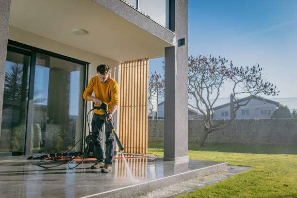 Best Animal Enclosure Cleaning  in Lebanon, OH